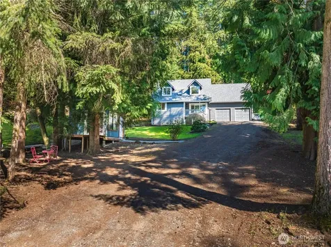 20017 Locust Way Lynnwood WA 98036