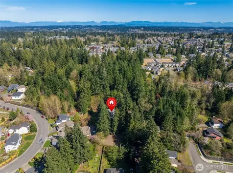 20017 Locust Way Lynnwood WA 98036