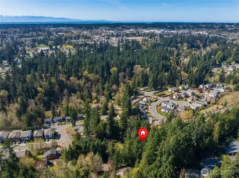 20017 Locust Way Lynnwood WA 98036