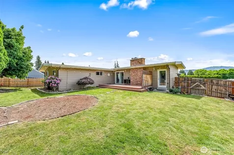 615 N Jerome East Wenatchee WA 98802