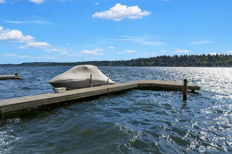 15011 58th Lane NE Kenmore WA 98028