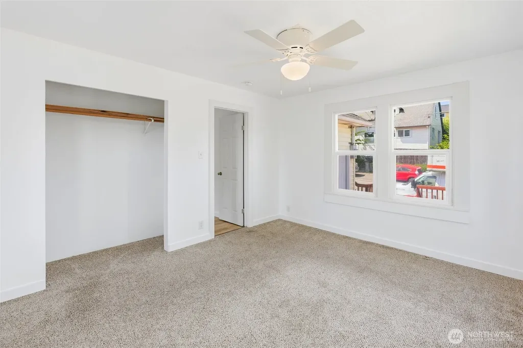1046 5th Street Bremerton WA 98337