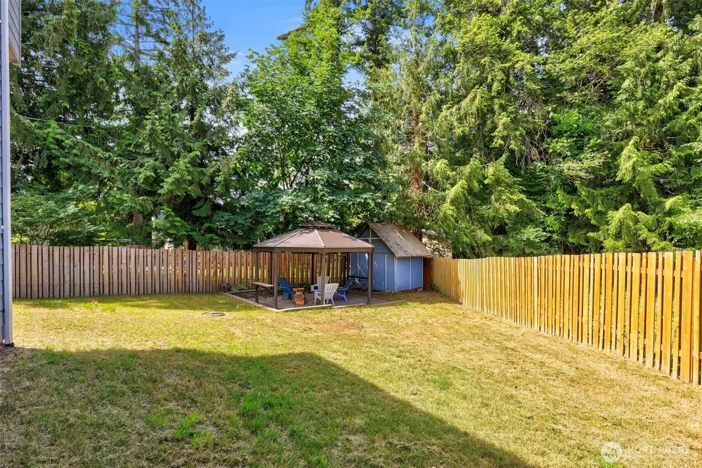 7475 Arcade Place NW Bremerton WA 98311