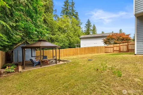 7475 Arcade Place NW Bremerton WA 98311