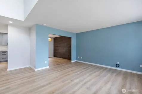 7475 Arcade Place NW Bremerton WA 98311