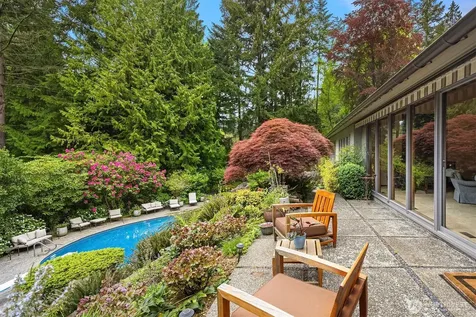 114 NW Highland Drive Shoreline WA 98177