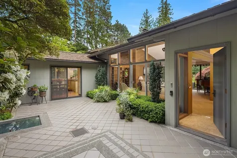 114 NW Highland Drive Shoreline WA 98177