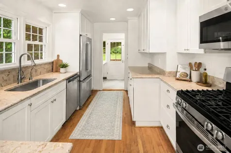 409 W Dravus Street Seattle WA 98119