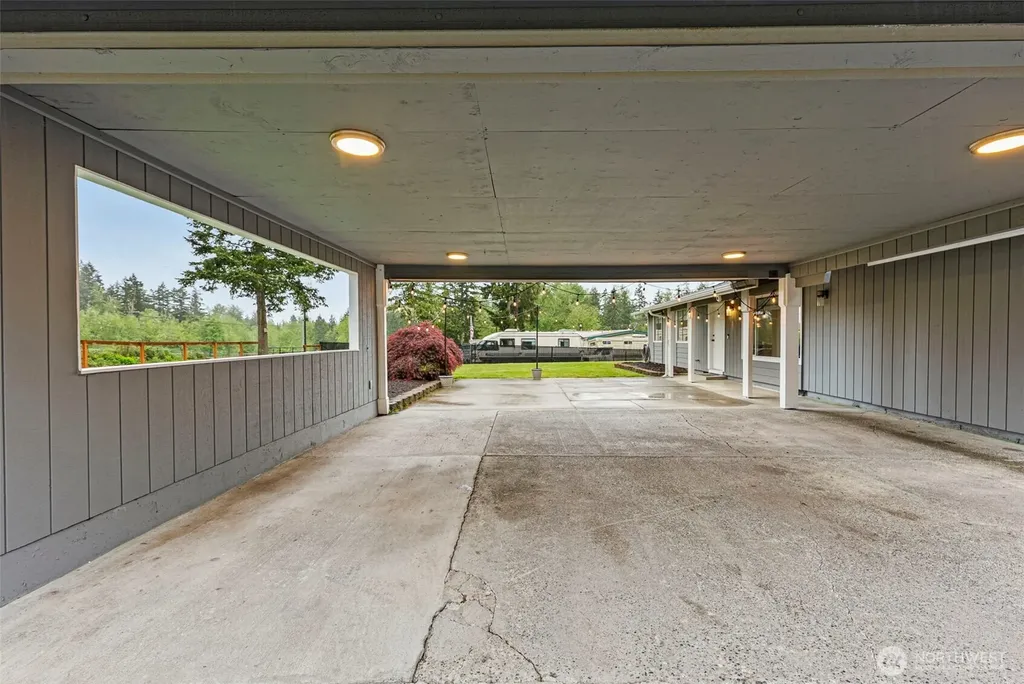 7613 352nd Street E Eatonville WA 98328