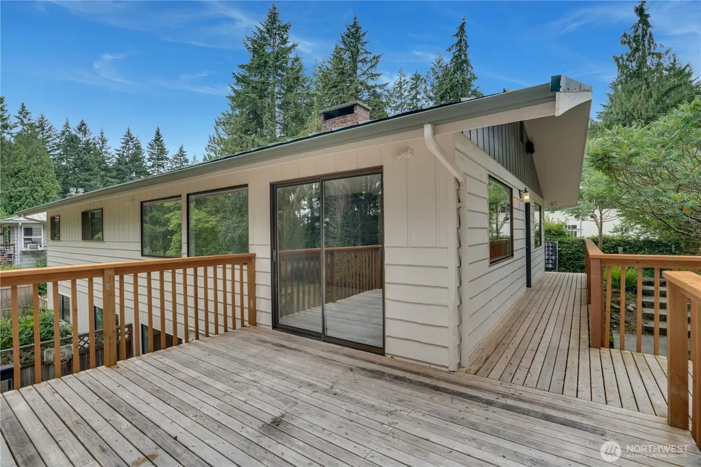 4270 Fir Drive NE Bremerton WA 98310