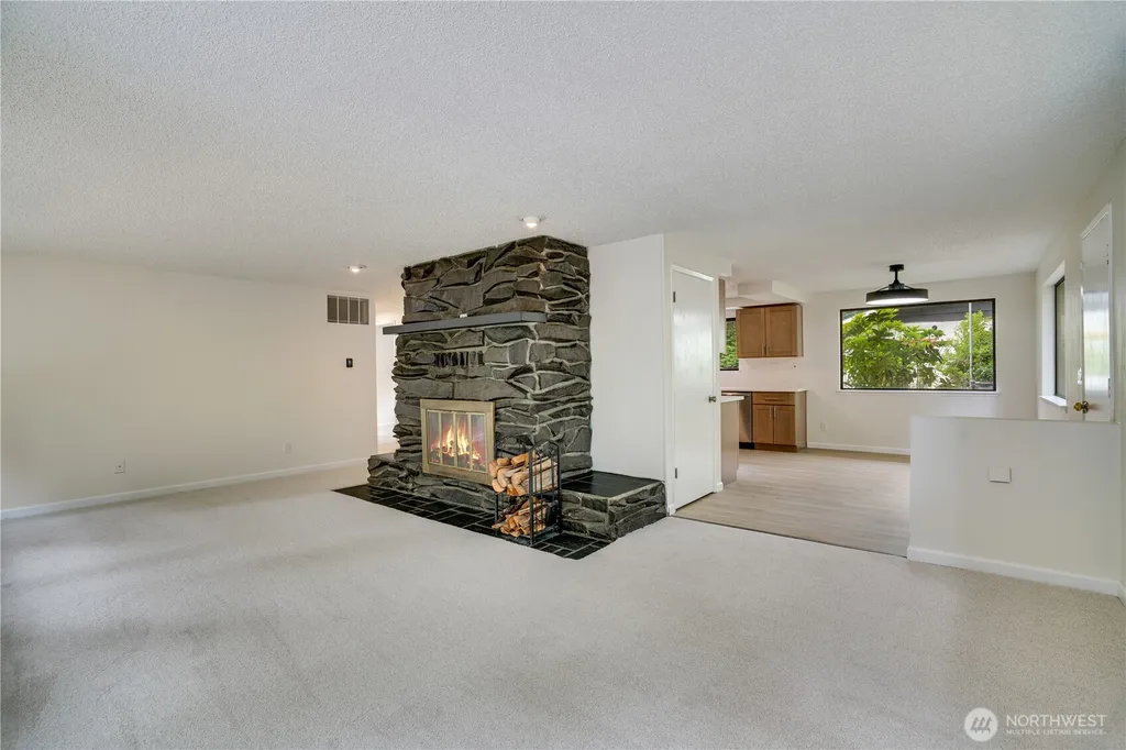 4270 Fir Drive NE Bremerton WA 98310