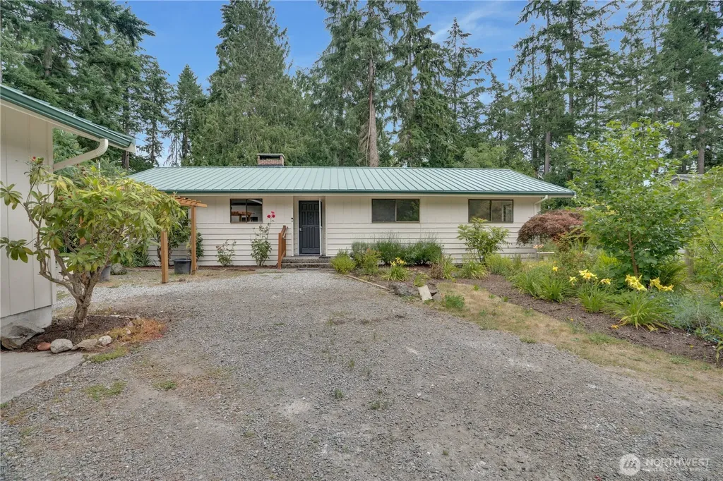 4270 Fir Drive NE Bremerton WA 98310