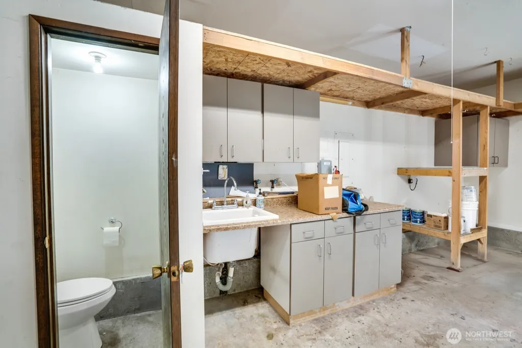 4270 Fir Drive NE Bremerton WA 98310