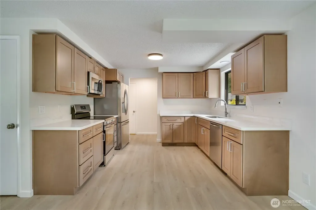 4270 Fir Drive NE Bremerton WA 98310