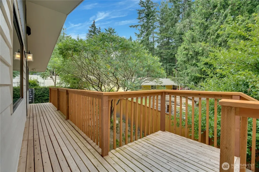 4270 Fir Drive NE Bremerton WA 98310