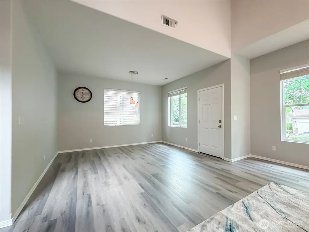 6634 Francis Avenue SE Auburn WA 98092