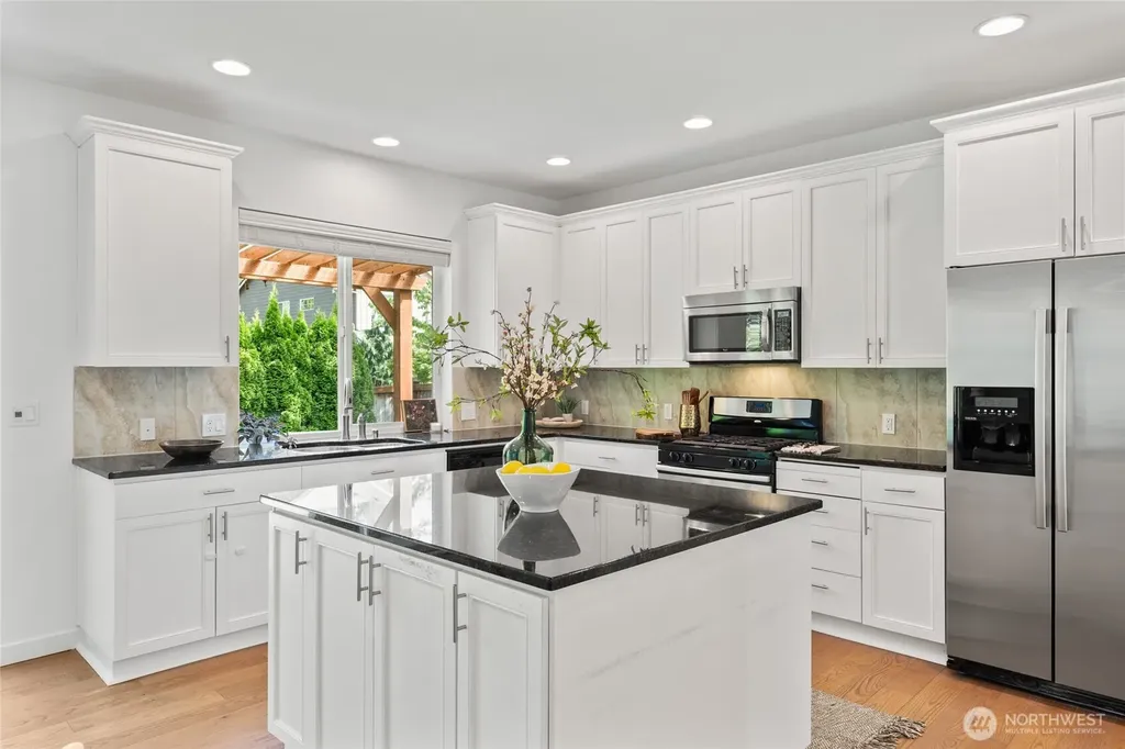 254 Elma Court NE Renton WA 98059