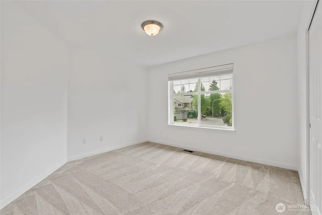 254 Elma Court NE Renton WA 98059