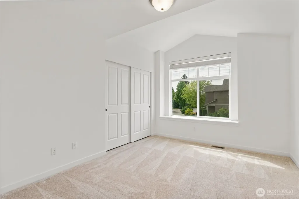 254 Elma Court NE Renton WA 98059