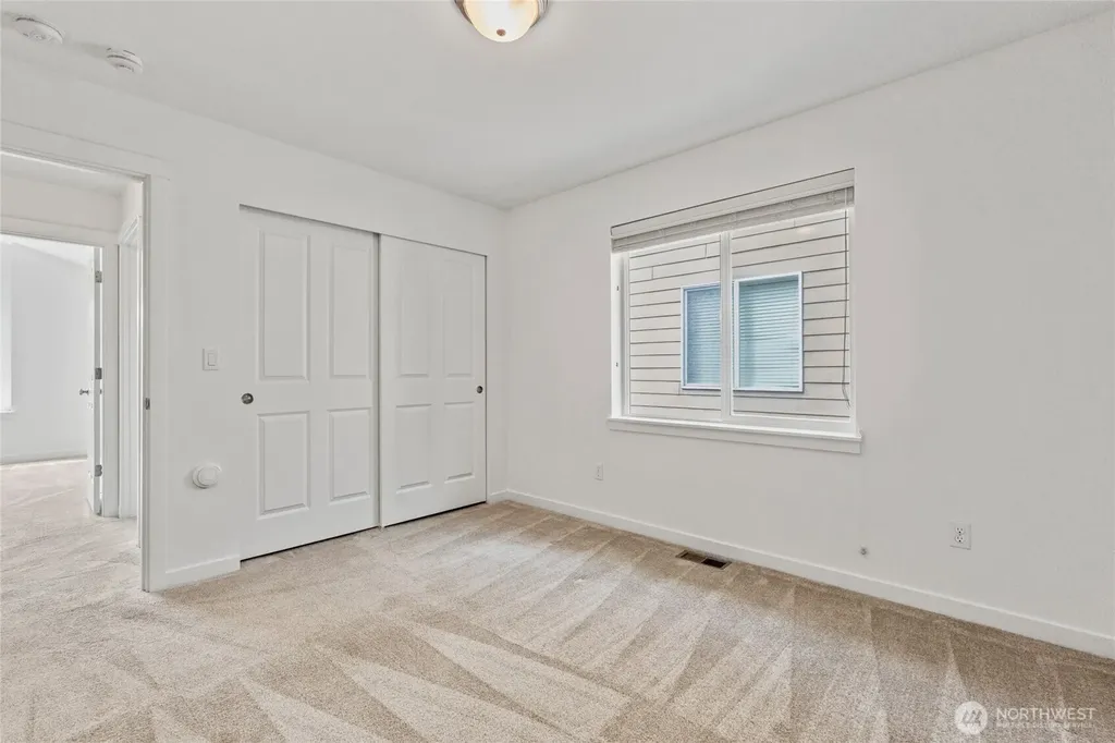 254 Elma Court NE Renton WA 98059