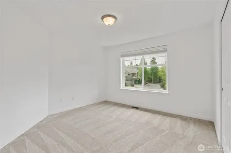 254 Elma Court NE Renton WA 98059