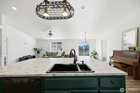 5211 Truman Lane Pasco WA 99301