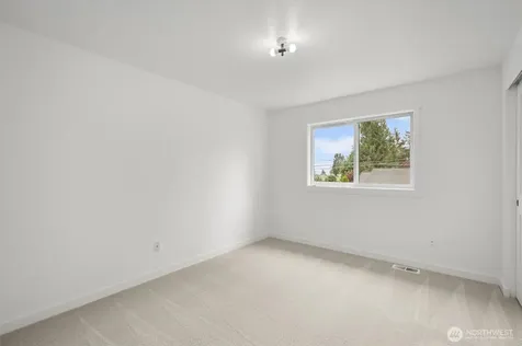 8803 15th Avenue NE Seattle WA 98115