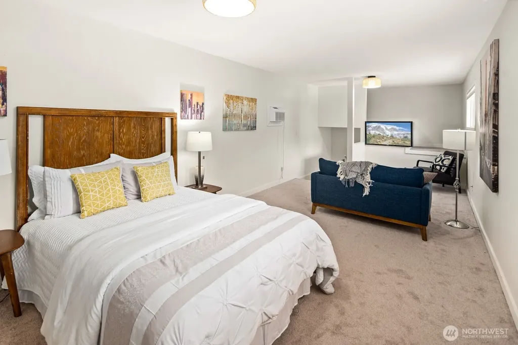 12407 Upper Preston Road SE Issaquah WA 98027