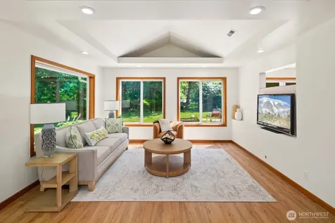12407 Upper Preston Road SE Issaquah WA 98027