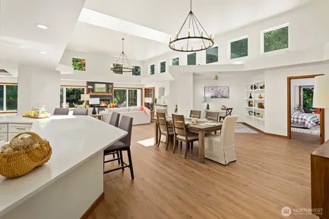 12407 Upper Preston Road SE Issaquah WA 98027
