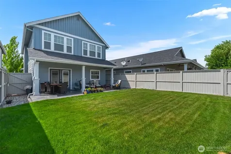 2452 NW Columbia Avenue East Wenatchee WA 98802