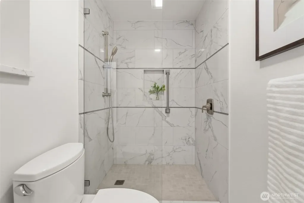2801 Narrows Place Tacoma WA 98407