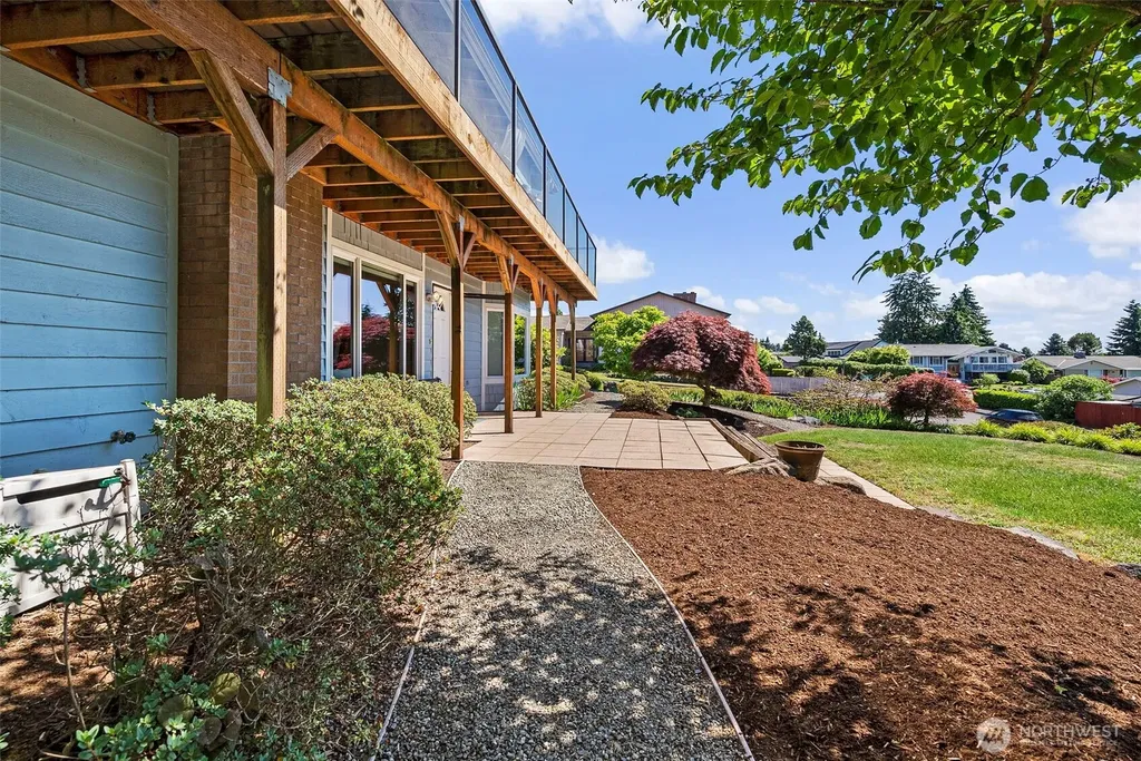 2801 Narrows Place Tacoma WA 98407