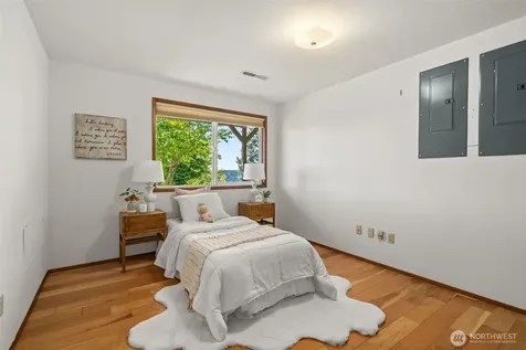 2801 Narrows Place Tacoma WA 98407