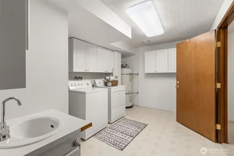 2801 Narrows Place Tacoma WA 98407