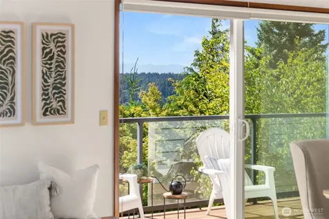 2801 Narrows Place Tacoma WA 98407