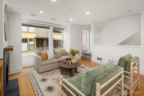 5713 20th Avenue NW Seattle WA 98107