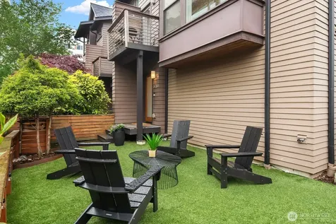 5713 20th Avenue NW Seattle WA 98107