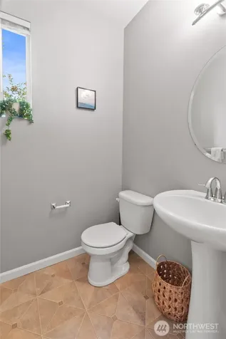 15720 Manor Way Lynnwood WA 98087