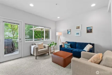 15720 Manor Way Lynnwood WA 98087