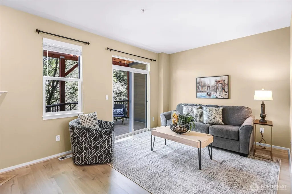 9067 161st Court NE Redmond WA 98052