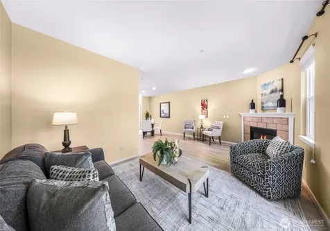 9067 161st Court NE Redmond WA 98052