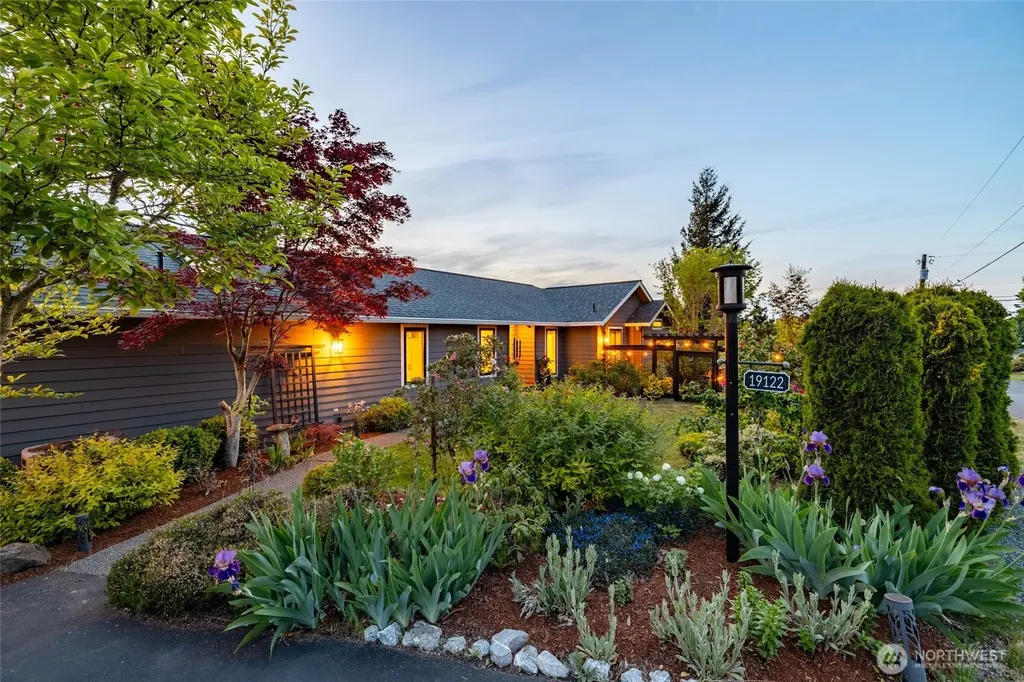 19122 96th Avenue NW Stanwood WA 98292