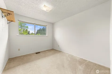 4508 Military Road E Tacoma WA 98446