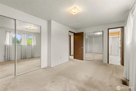 4508 Military Road E Tacoma WA 98446