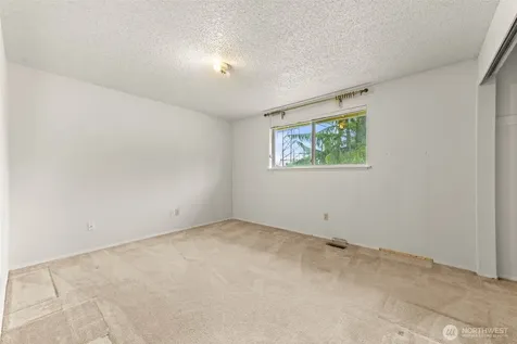 4508 Military Road E Tacoma WA 98446