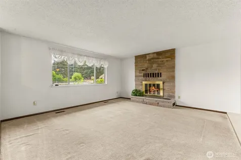 4508 Military Road E Tacoma WA 98446