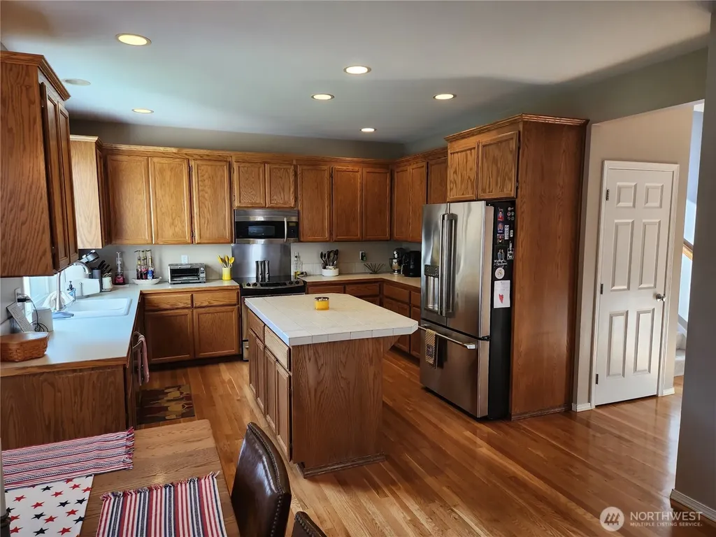 7002 83rd Street Ct E Puyallup WA 98371