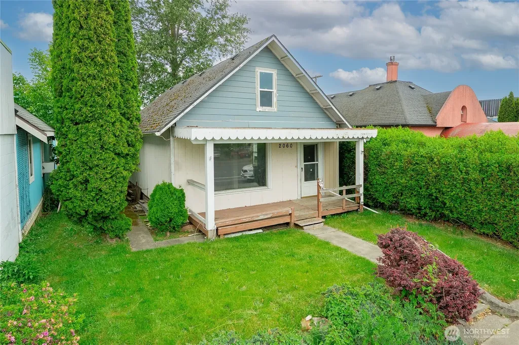 2058 Main Street Ferndale WA 98248