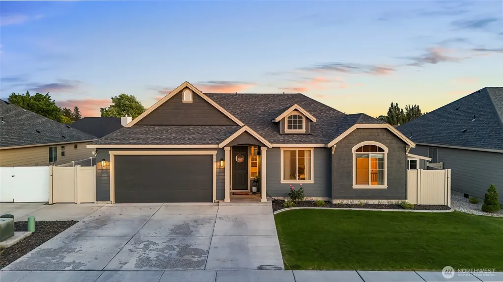 4617 E Junco Street Moses Lake WA 98837